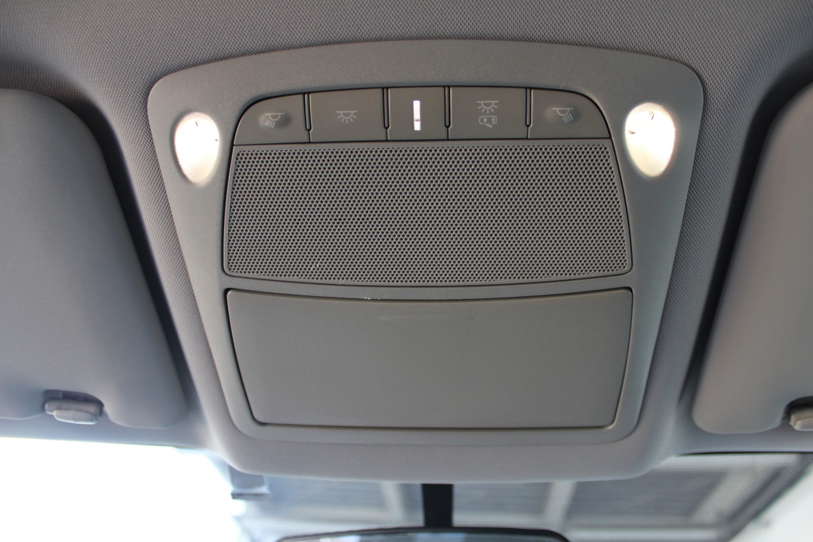 Nissan X-Trail – 1.6/130KM manualna skrzynia , tempomat , niski przebieg , FV23%