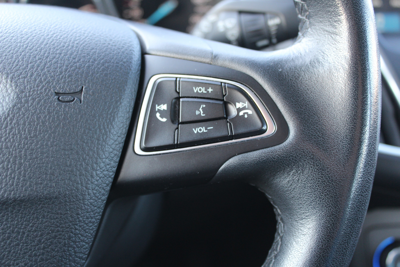 Ford Focus – 1.5/120KM krajowy , duży wyświetlacz , fv23%