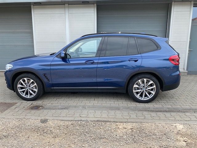 BMW X3 xDrive30i Advantage