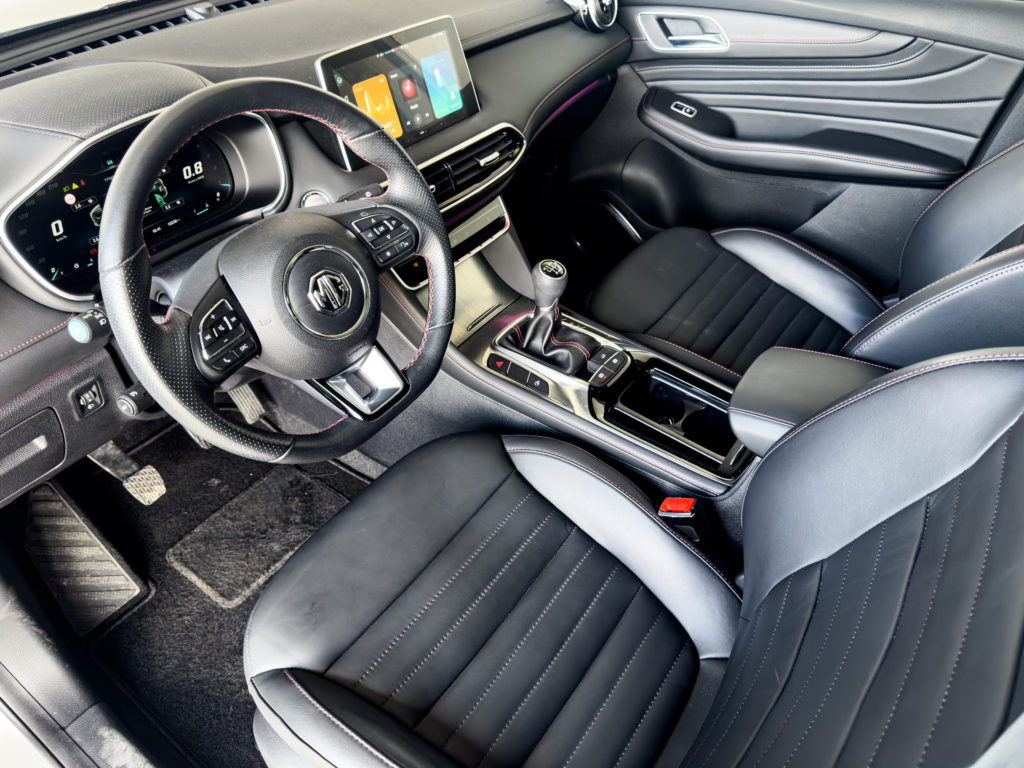 MG HS 1.5T-GDI Luxury