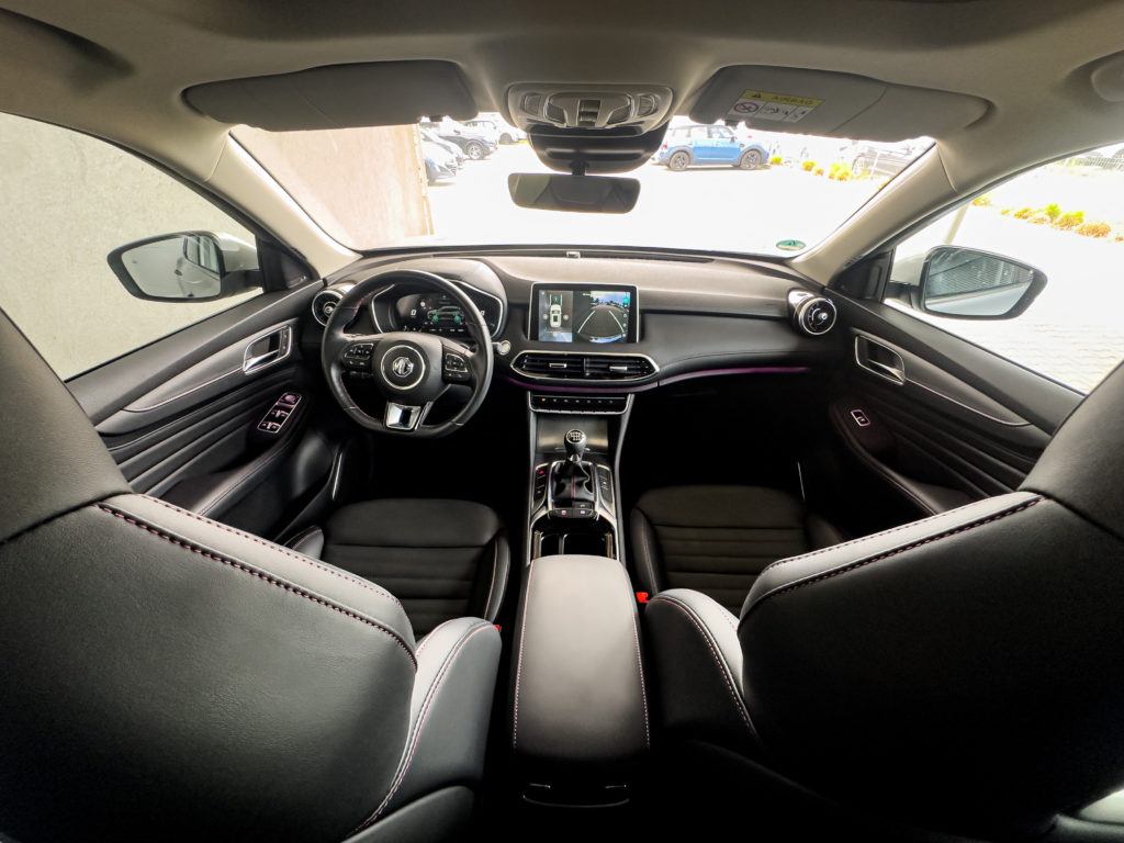 MG HS 1.5T-GDI Luxury