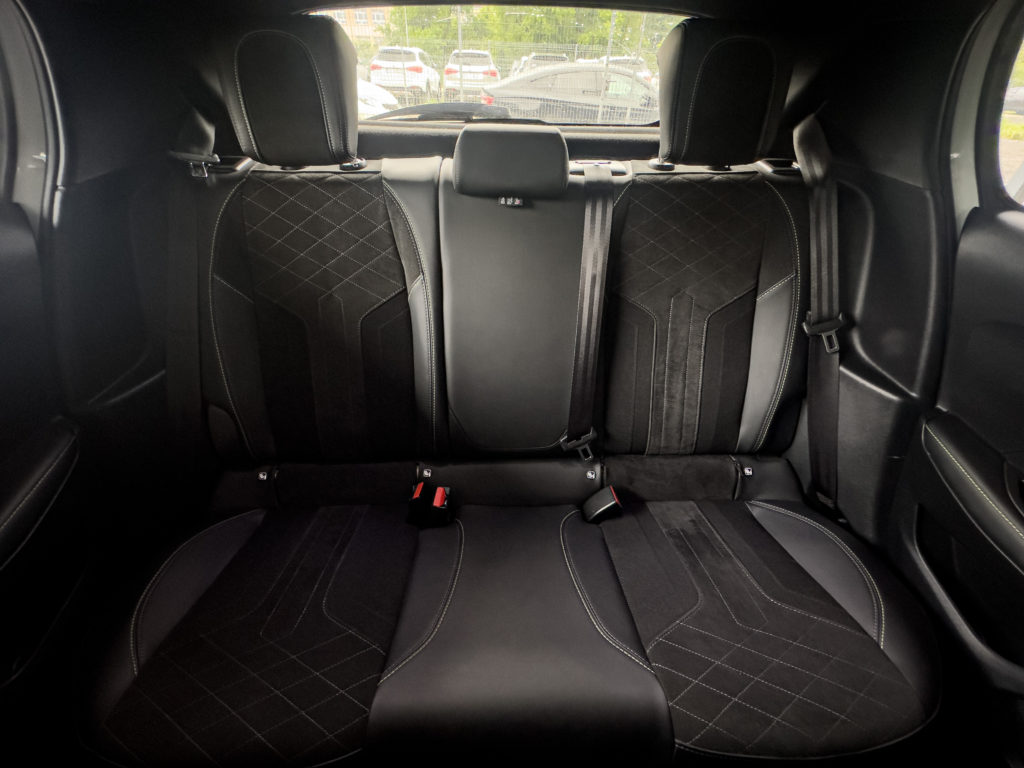 Peugeot 208 1.2 PureTech GT Line S&S