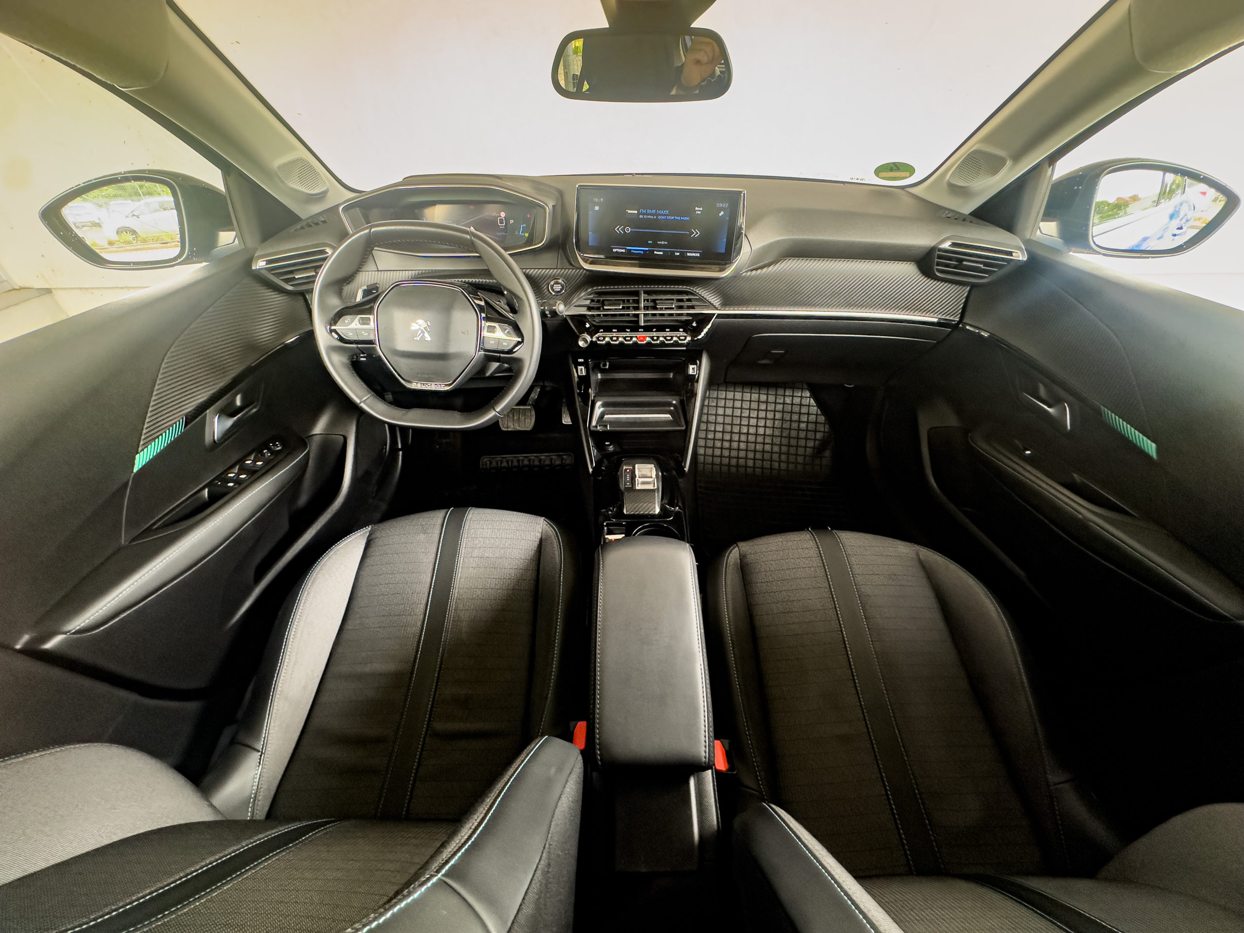 Peugeot 208 1.2 PureTech Allure Pack S&S EAT8