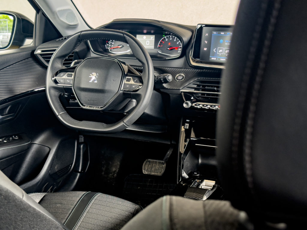 Peugeot 208 1.2 PureTech Allure Pack S&S EAT8