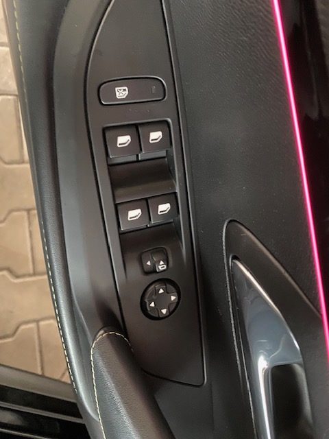 Peugeot 208 1.2 PureTech GT Line S&S EAT8