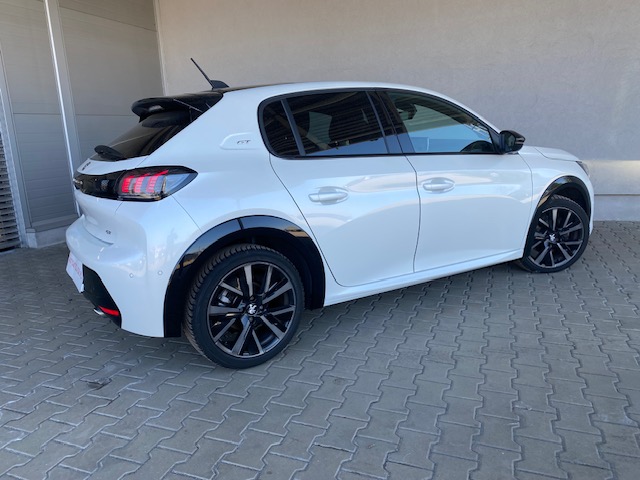 Peugeot 208 1.2 PureTech GT Line S&S