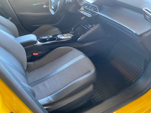 Peugeot 208 1.2 PureTech Allure Pack S&S EAT8