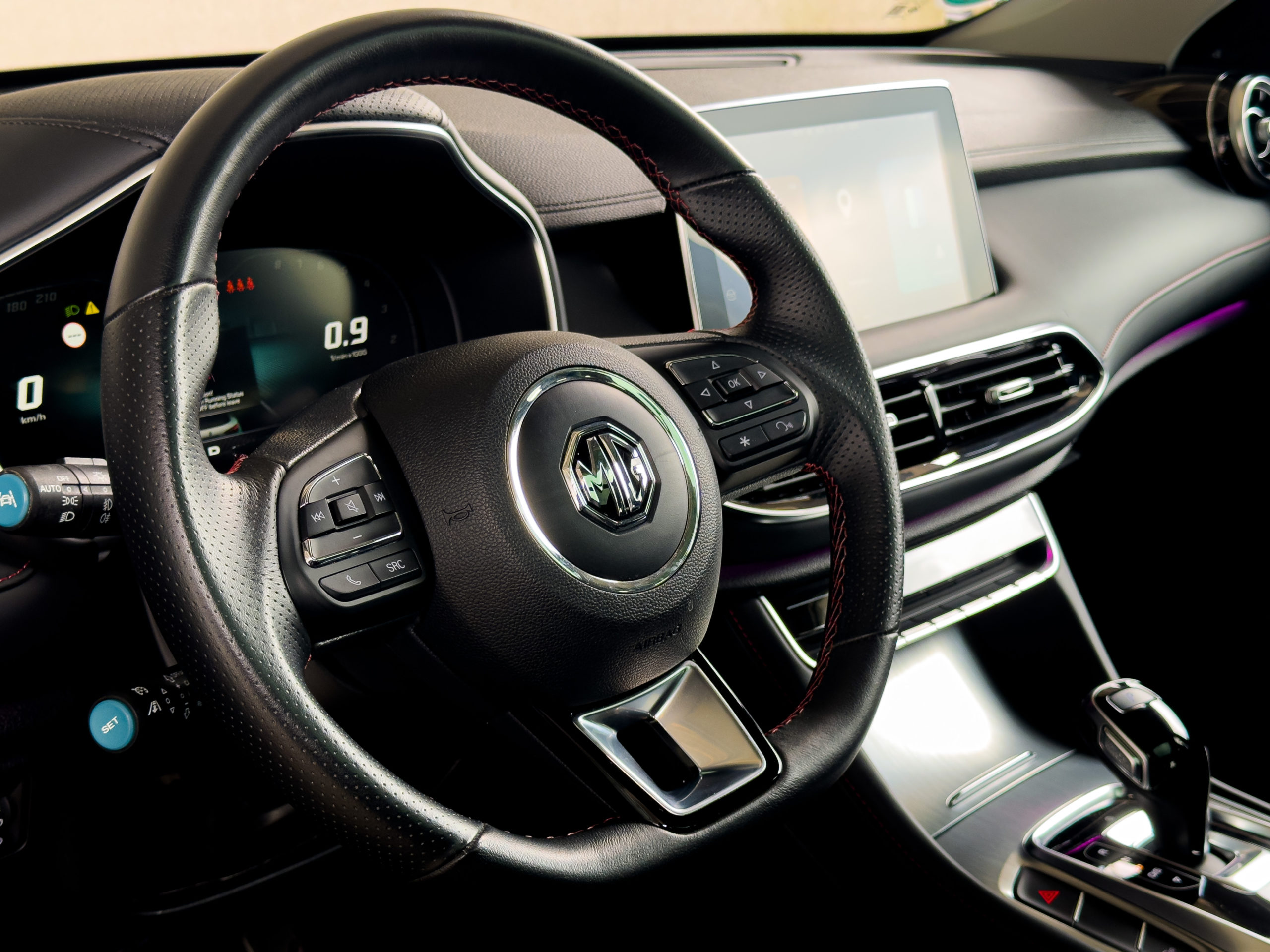 MG HS 1.5T-GDI Luxury