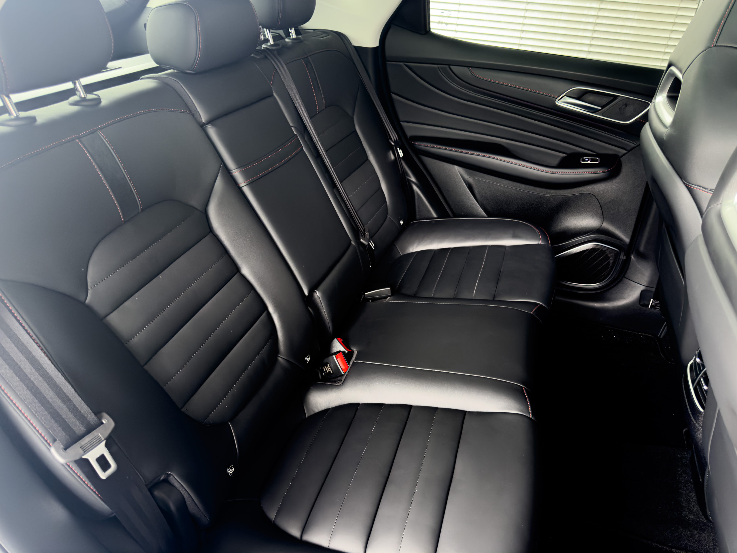 MG HS 1.5T-GDI Luxury