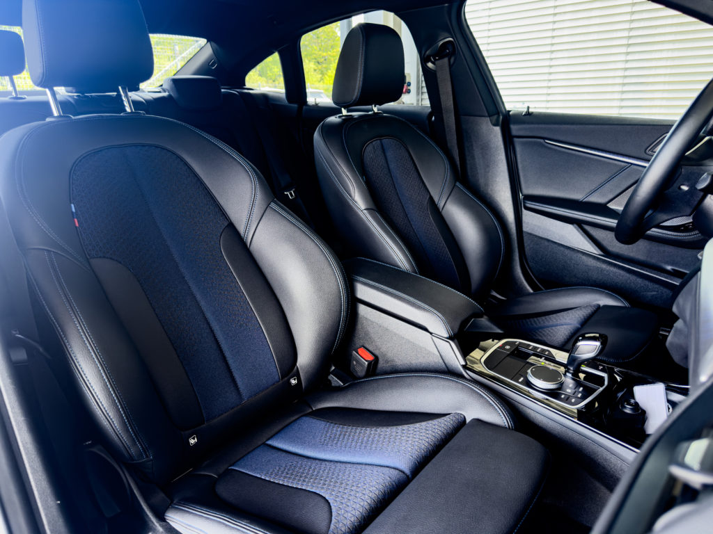 BMW Seria 2 220d GT M Sport