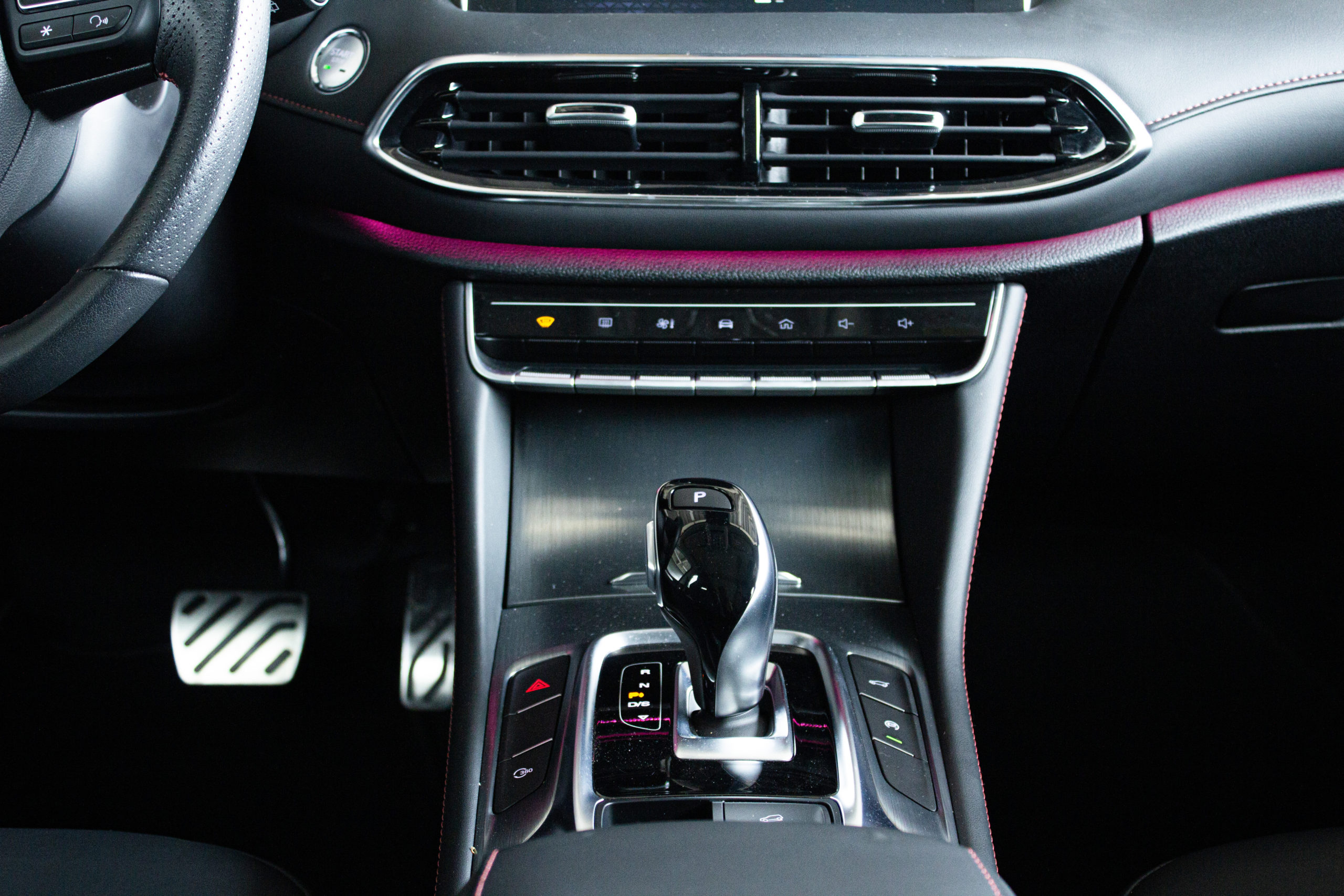 MG HS 1.5 T-GDI Exclusive DCT