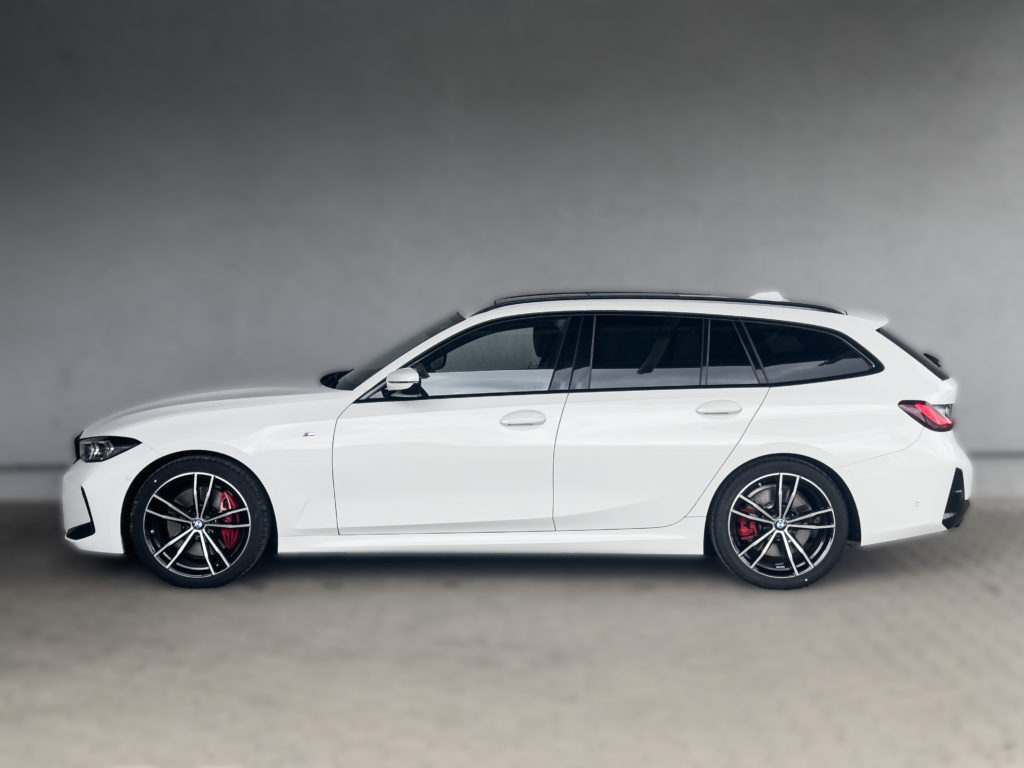 BMW Seria 3 318i Touring M Sport