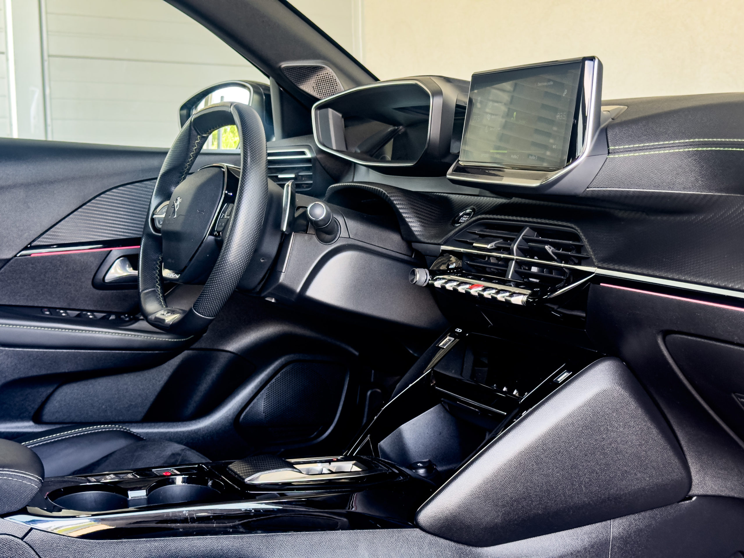 Peugeot 208 1.2 PureTech GT Line S&S EAT8