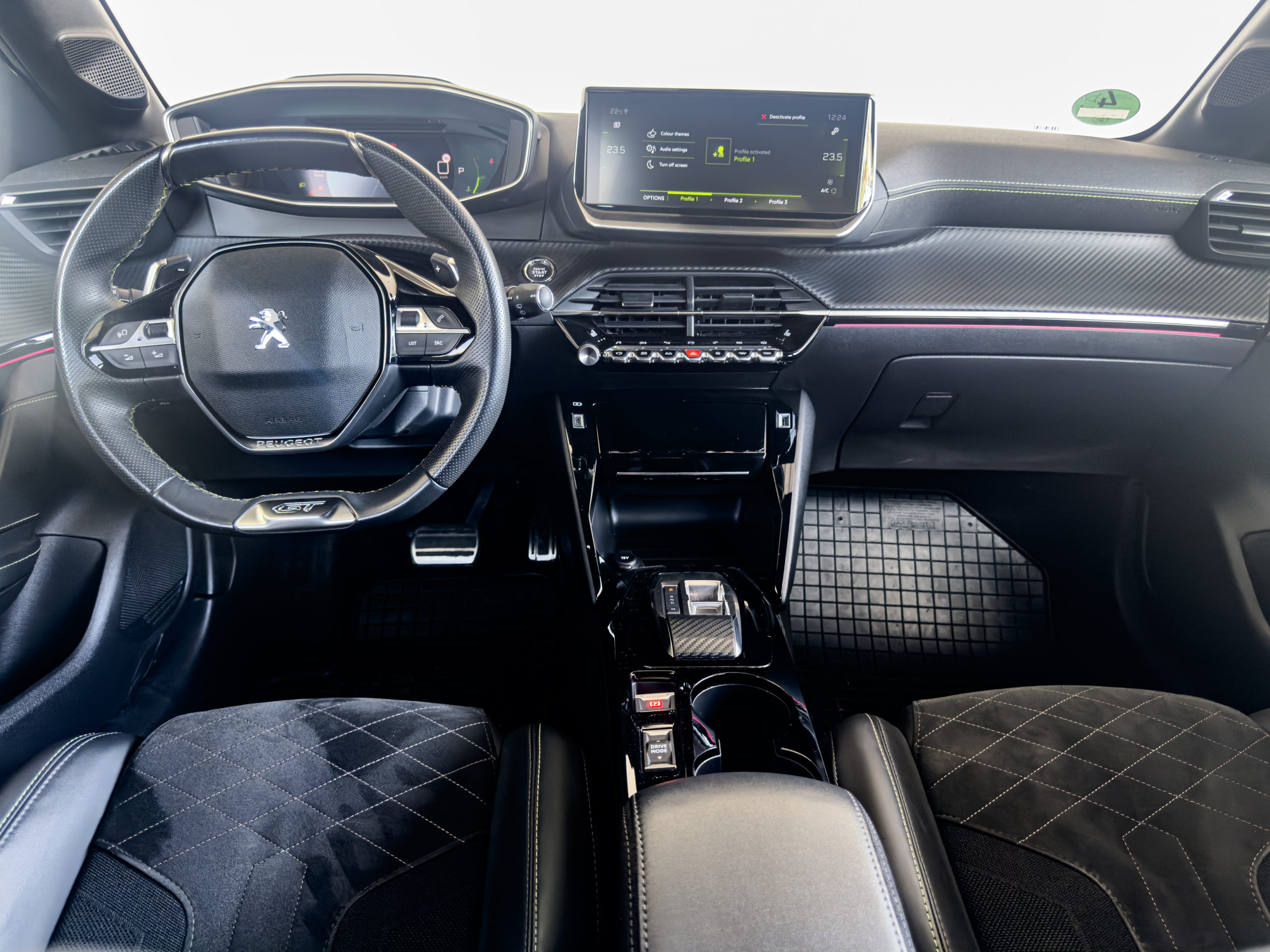 Peugeot 208 1.2 PureTech GT Line S&S EAT8