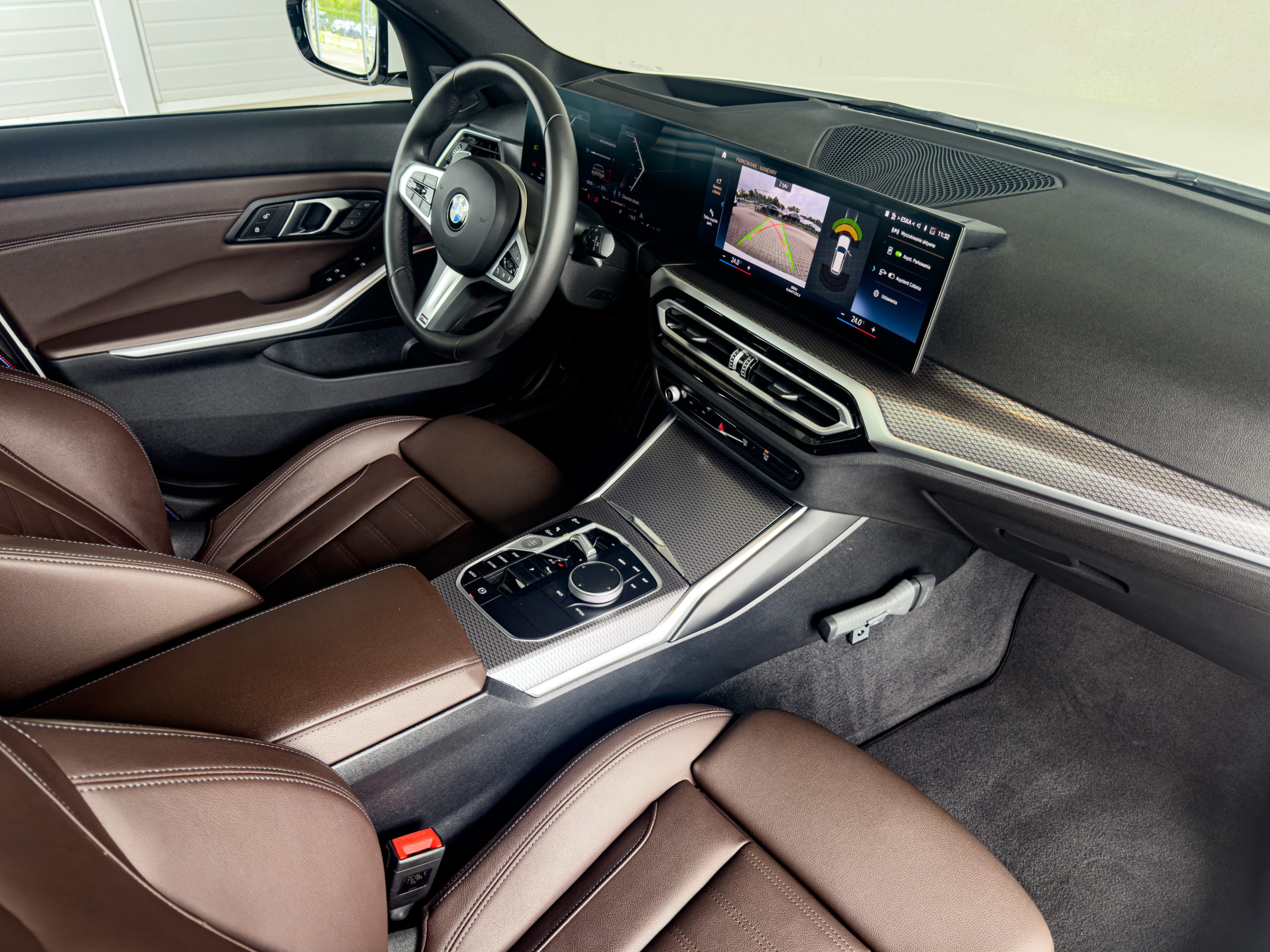 BMW Seria 3 318i Touring M Sport