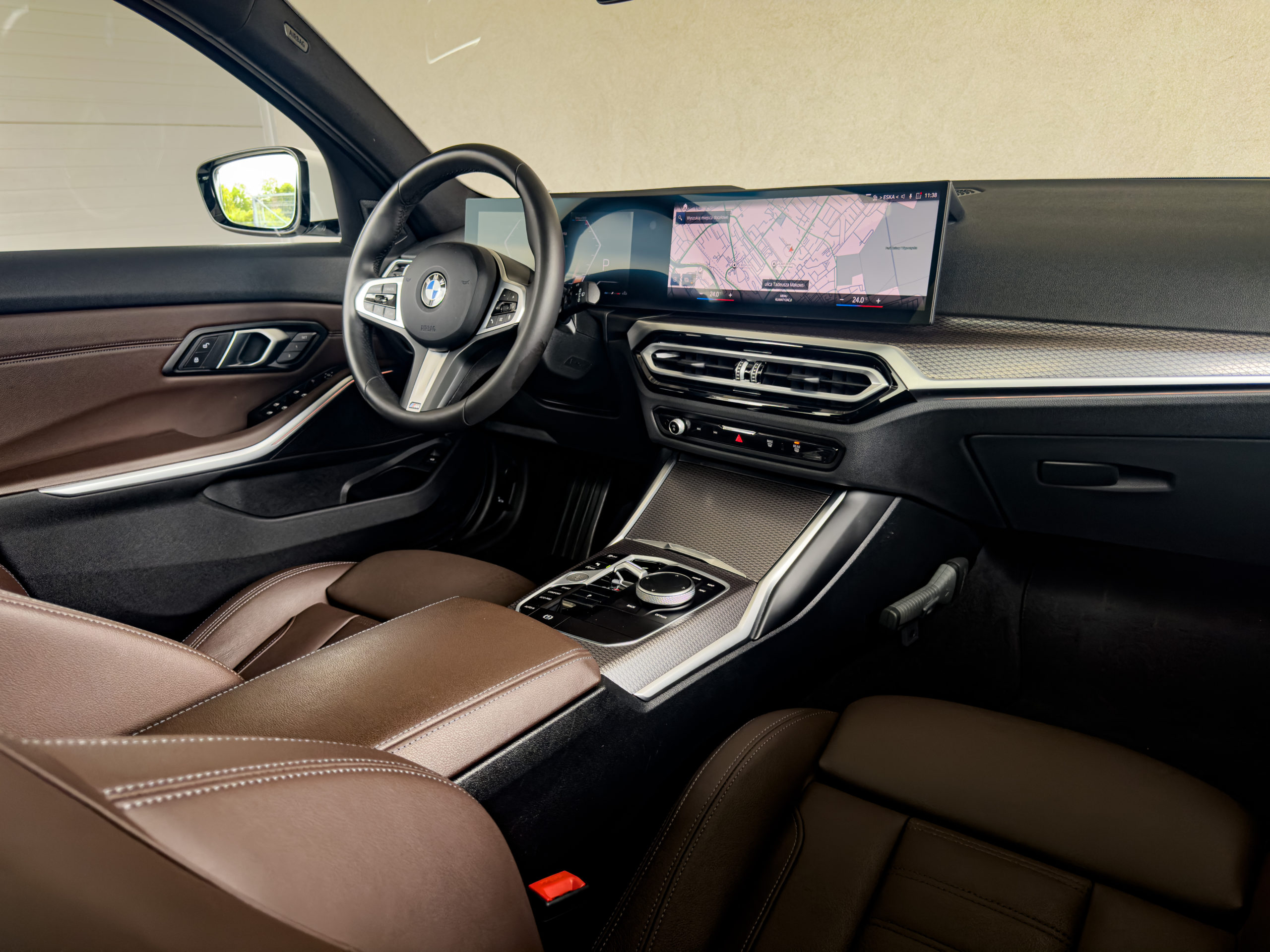 BMW Seria 3 318i Touring M Sport