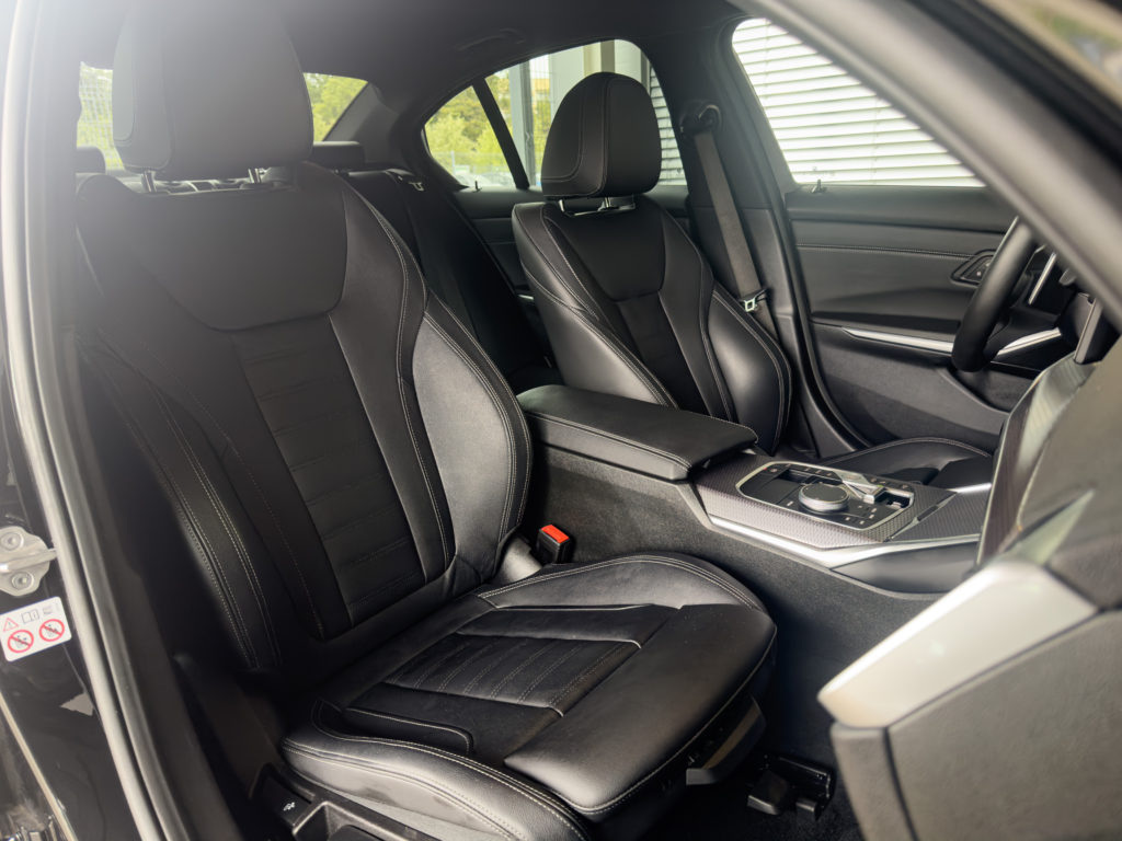 BMW Seria 3 320i M Sport
