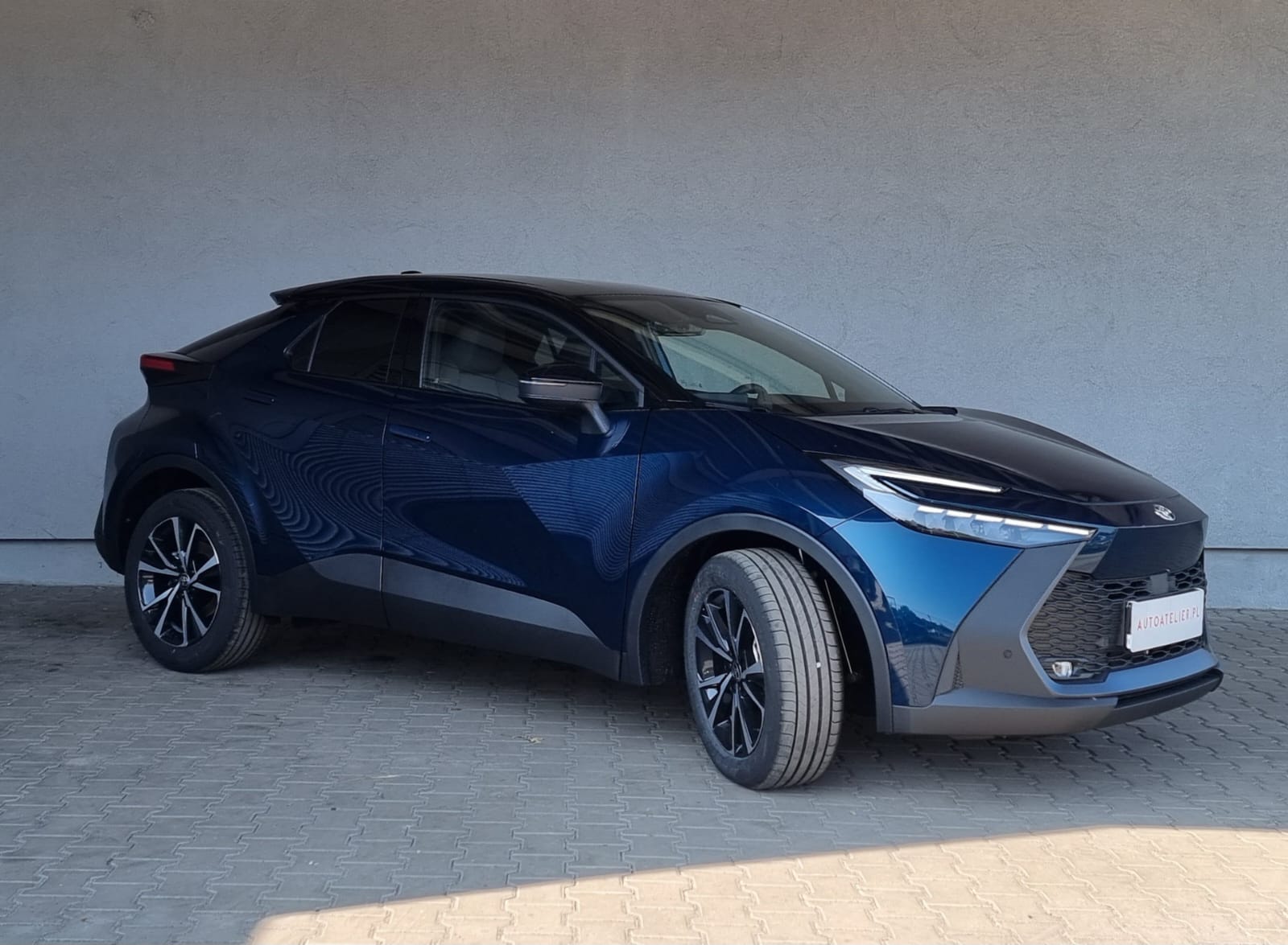 Toyota C-HR Style 2.0 VVT-i Hybrid 197 KM