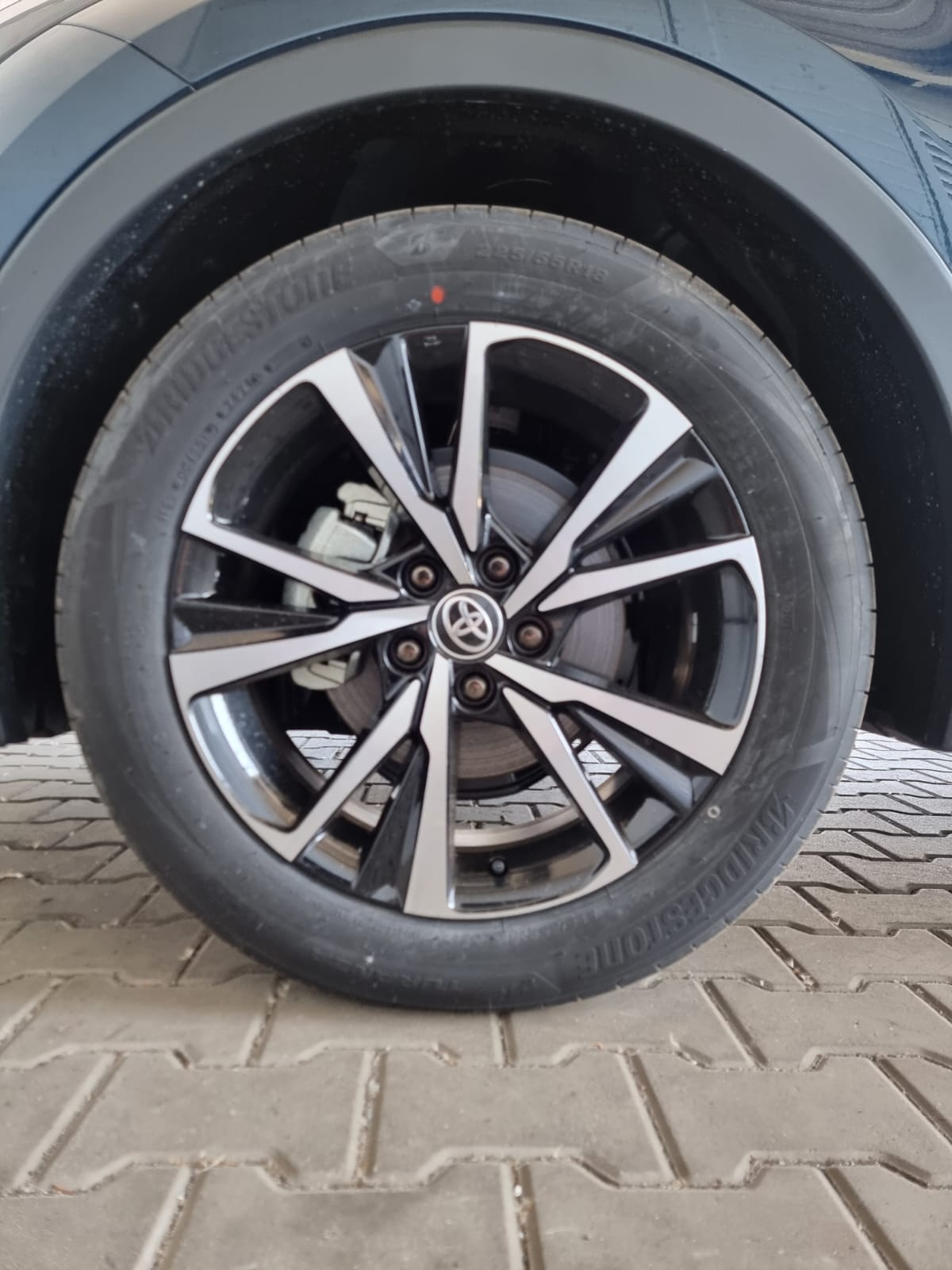 Toyota C-HR Style 2.0 VVT-i Hybrid 197 KM