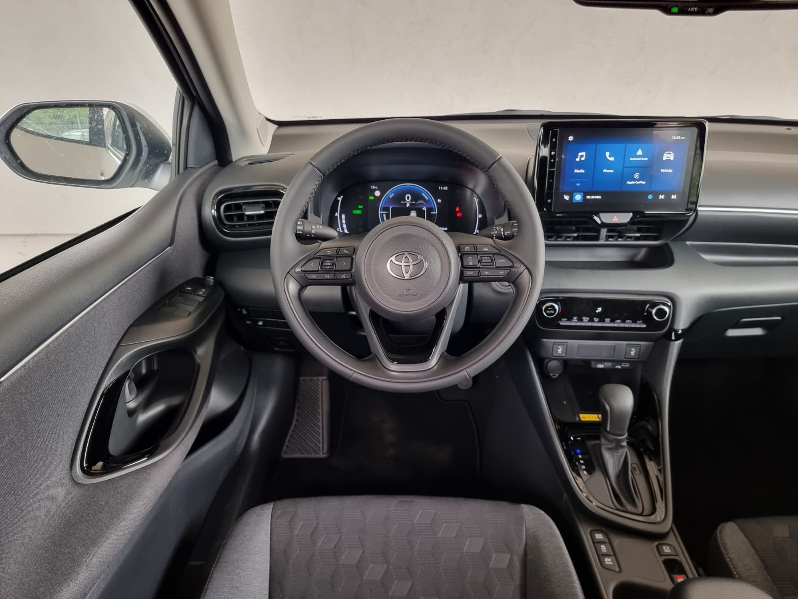 Toyota Yaris Hybrid 116 1.5 VVT-i Teamplayer