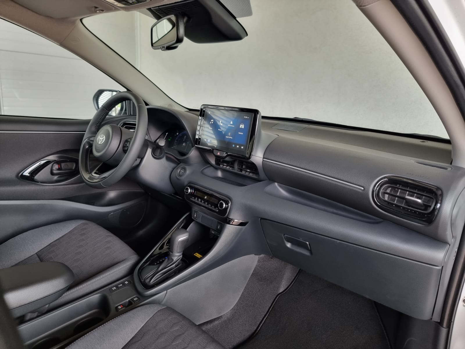 Toyota Yaris Hybrid 116 1.5 VVT-i Teamplayer