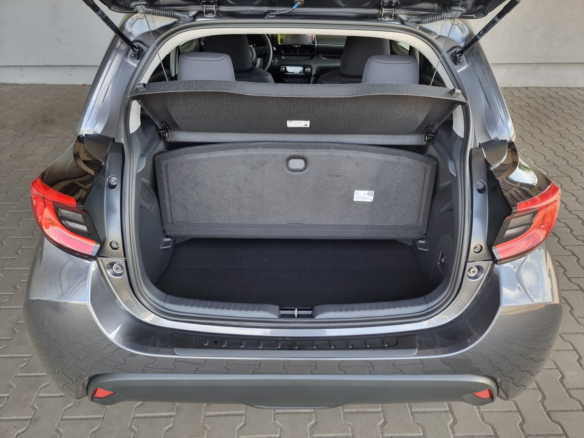 Toyota Yaris Hybrid 116 1.5 VVT-i Teamplayer