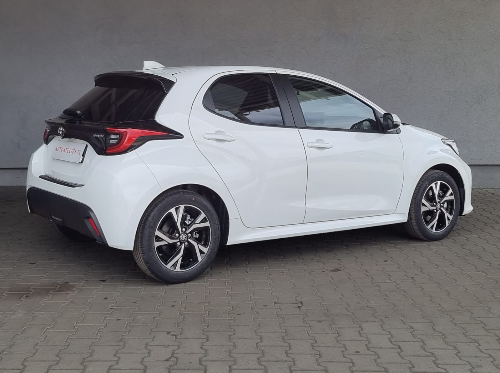 Toyota Yaris Hybrid 116 1.5 VVT-i Teamplayer