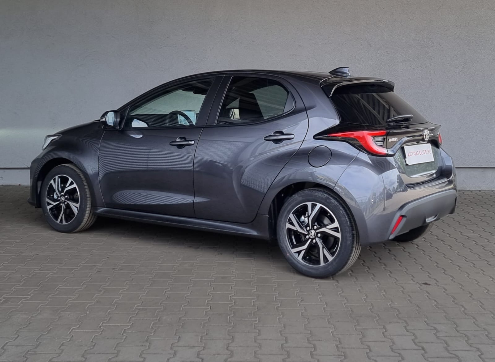 Toyota Yaris Hybrid 116 1.5 VVT-i Teamplayer