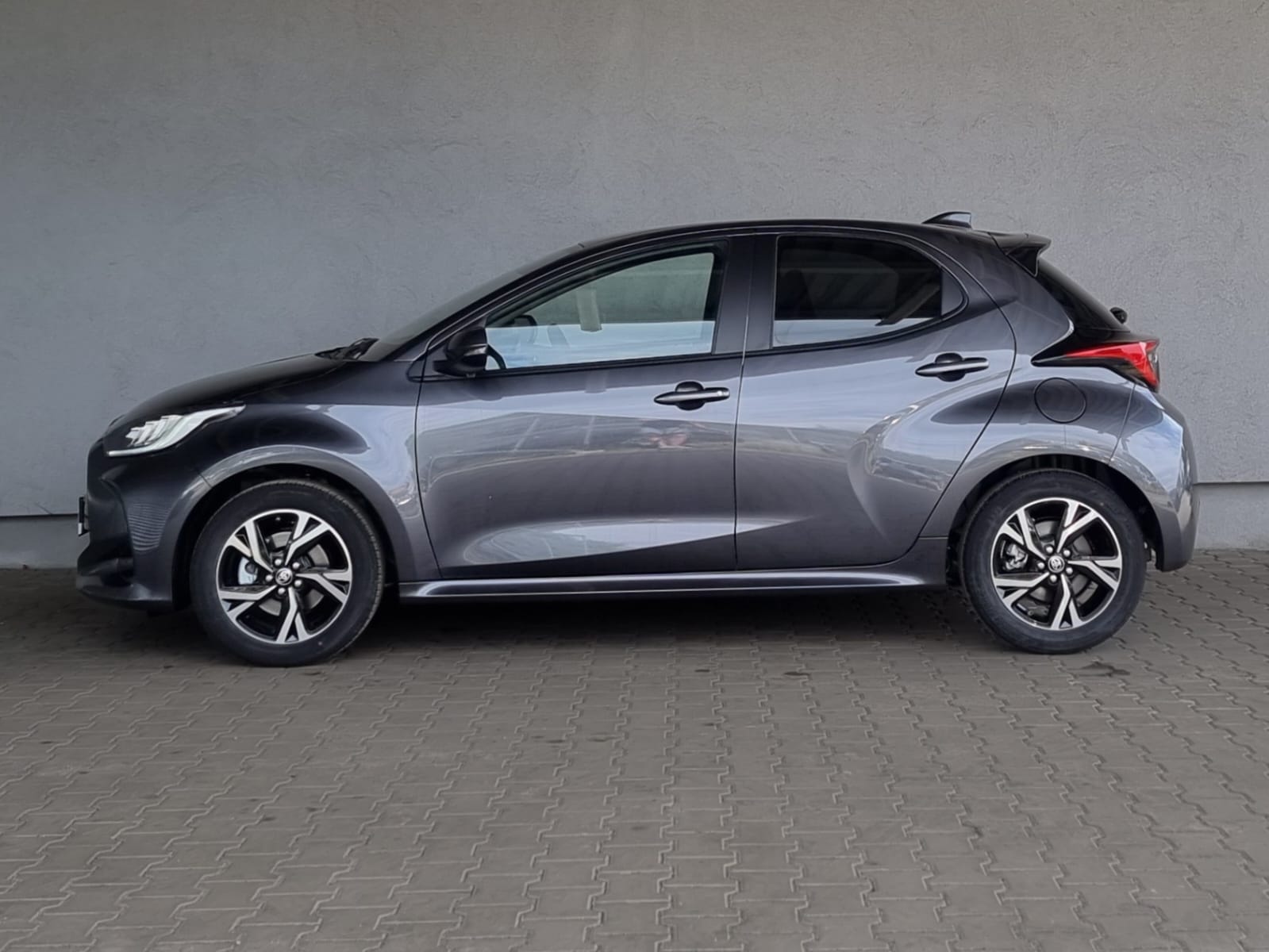 Toyota Yaris Hybrid 116 1.5 VVT-i Teamplayer