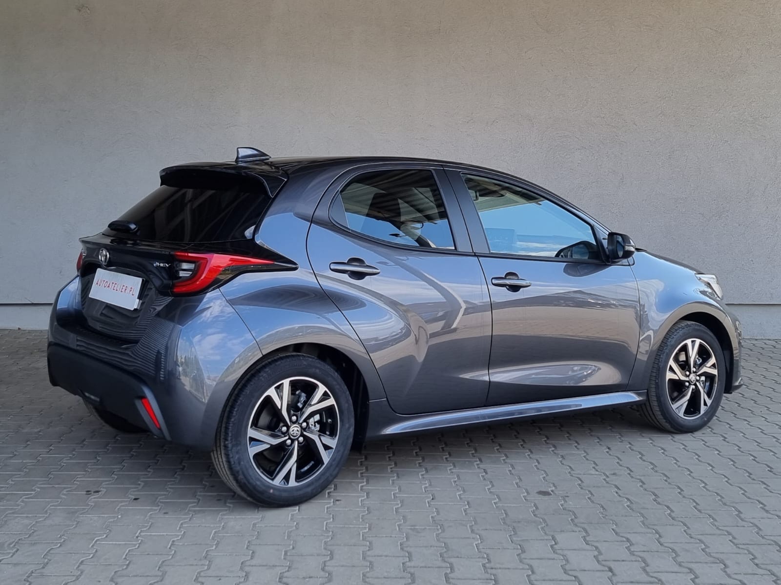 Toyota Yaris Hybrid 116 1.5 VVT-i Teamplayer