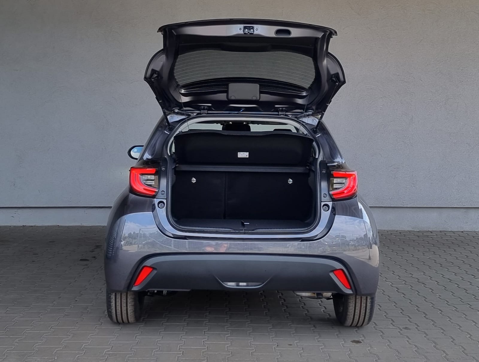 Toyota Yaris Hybrid 116 1.5 VVT-i Teamplayer