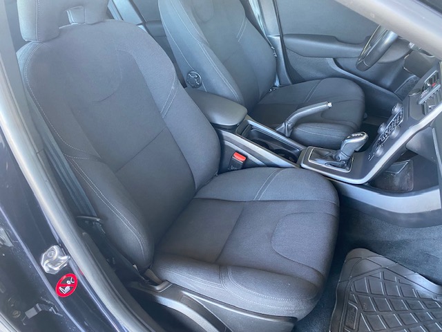 Volvo V40 Cross Country T3 Drive-E Base