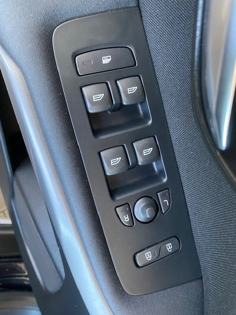 Volvo V40 Cross Country T3 Drive-E Base