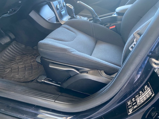 Volvo V40 Cross Country T3 Drive-E Base