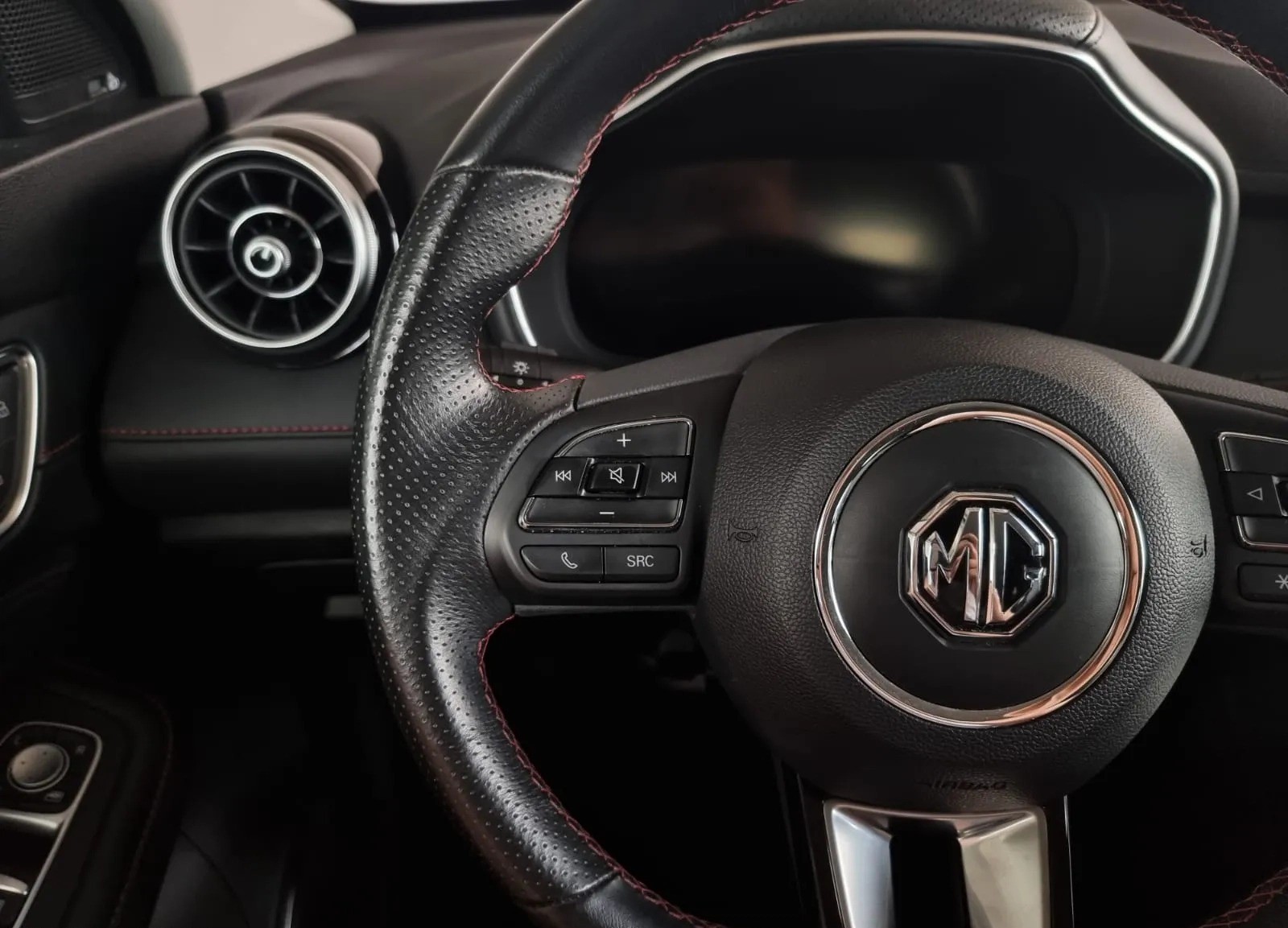 MG HS 1.5 T-GDI Excite DCT