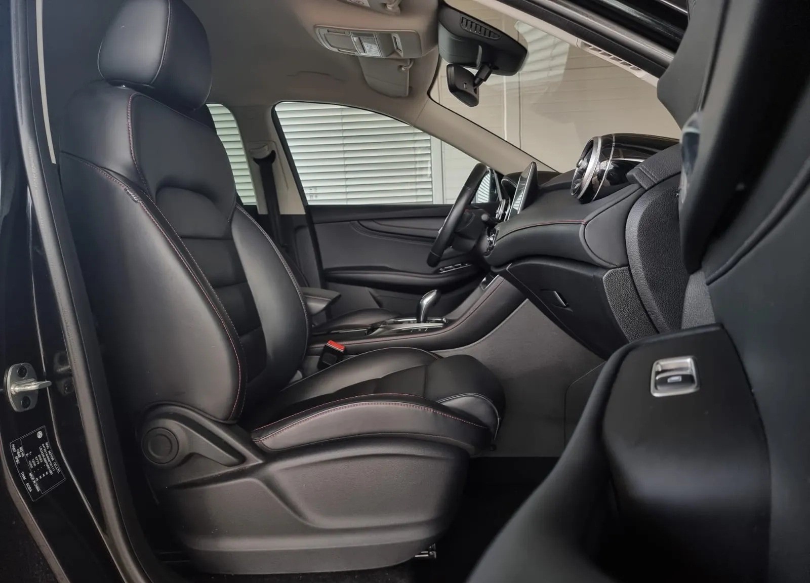 MG HS 1.5 T-GDI Excite DCT