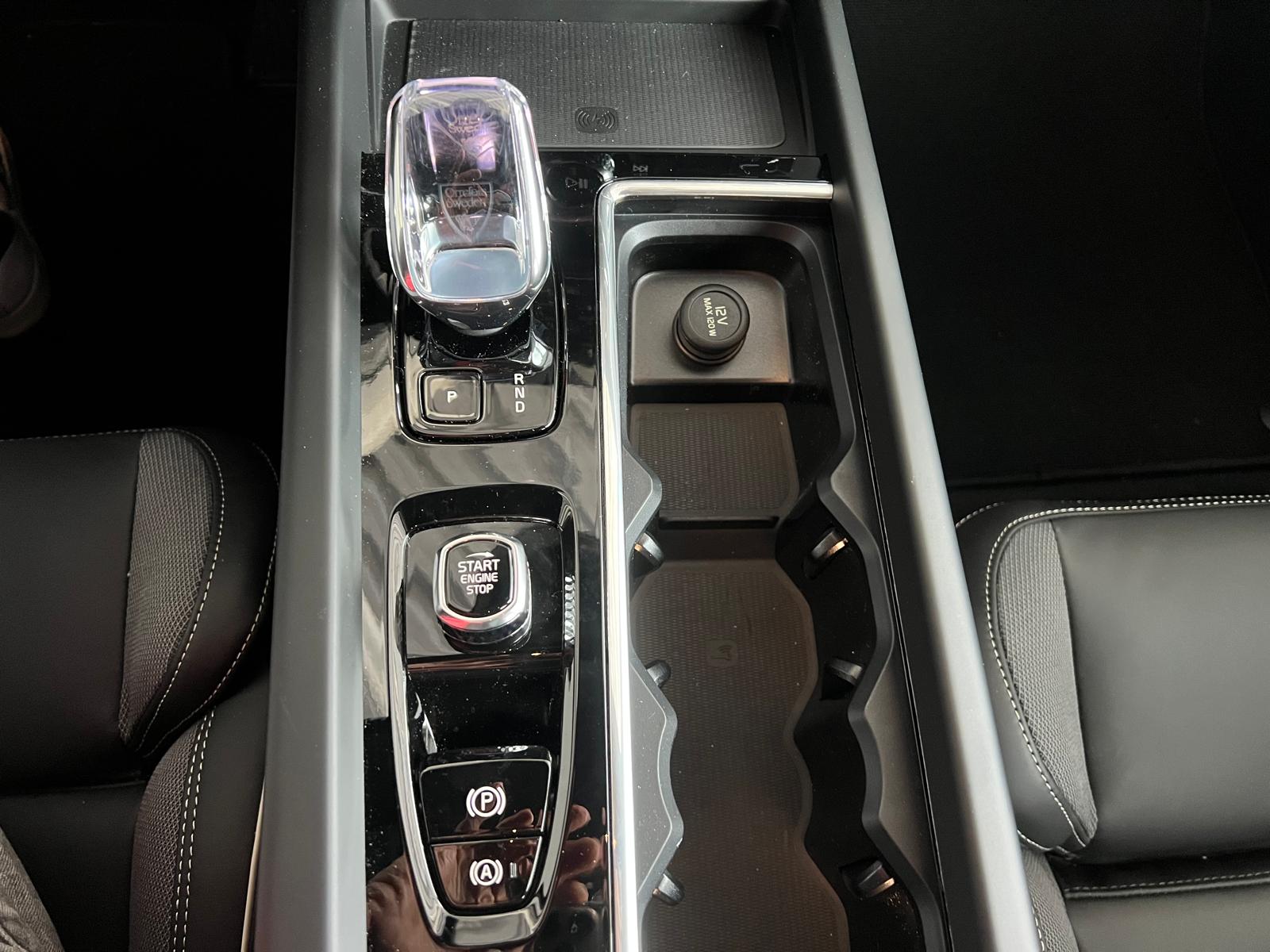 Volvo XC 60 T8 Plug-In Hybrid AWD Plus Black Edition