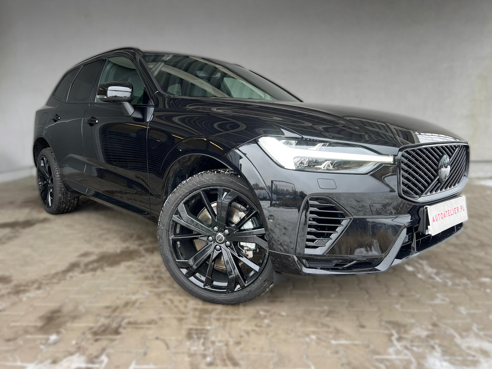 Volvo XC 60 T8 Plug-In Hybrid AWD Plus Black Edition