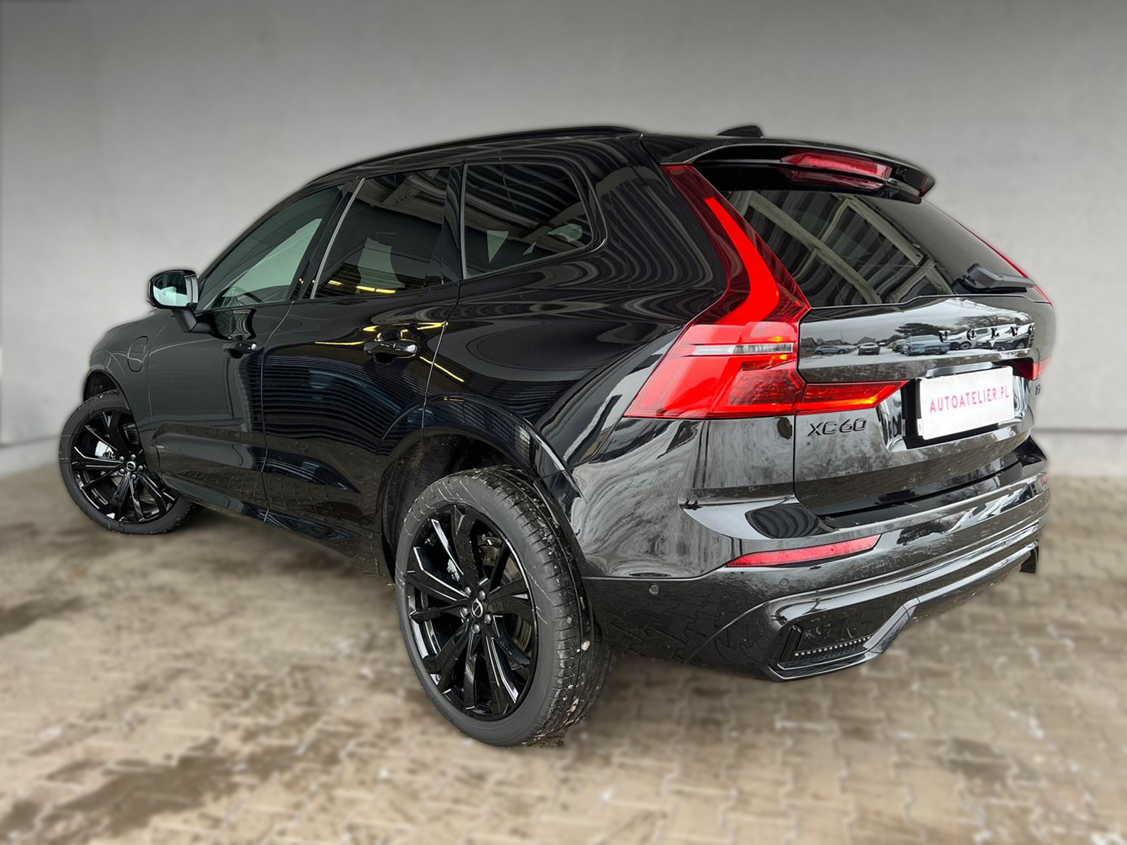 Volvo XC 60 T8 Plug-In Hybrid AWD Plus Black Edition