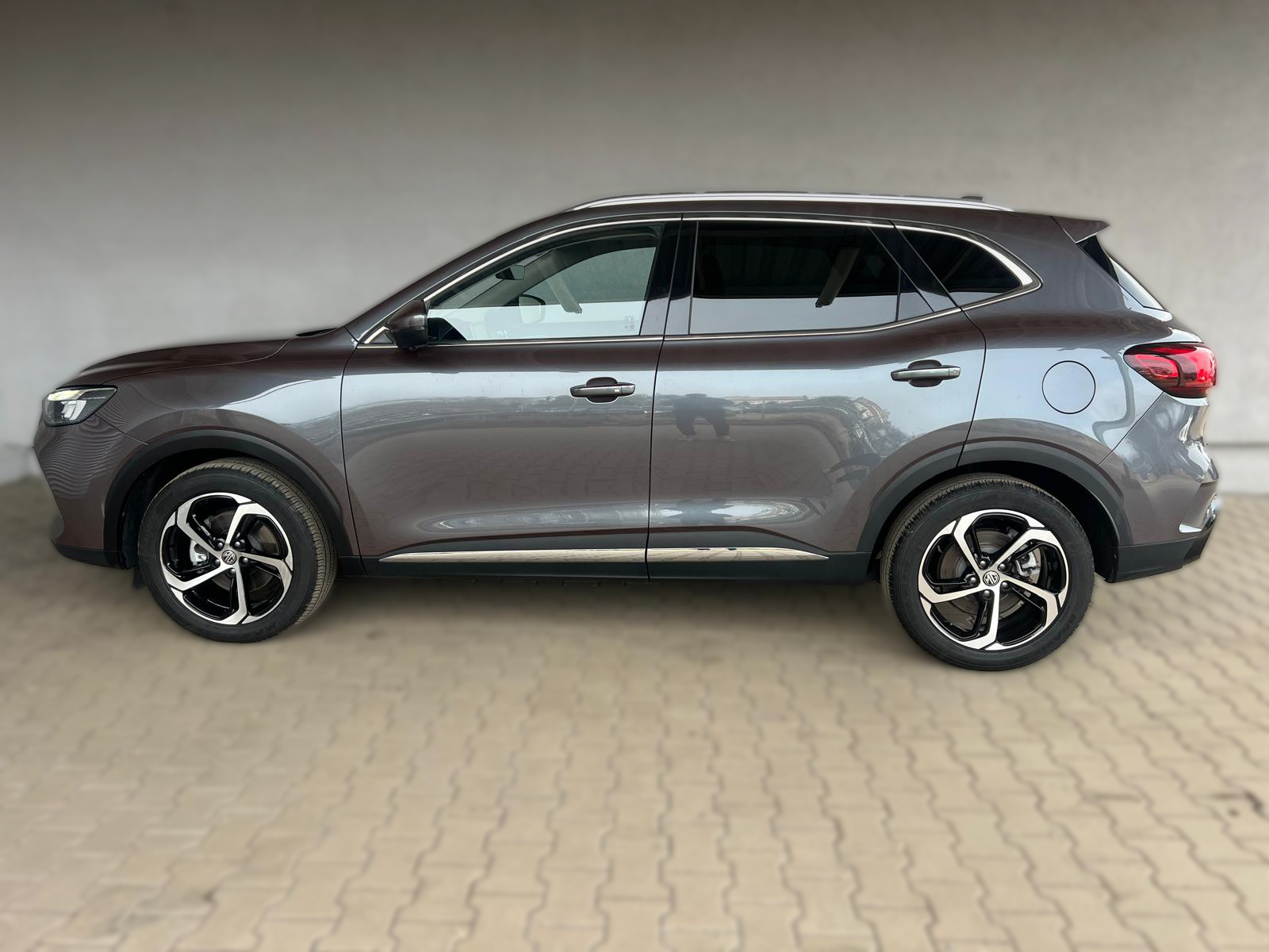 MG HS 1.5 T-GDI Exclusive DCT