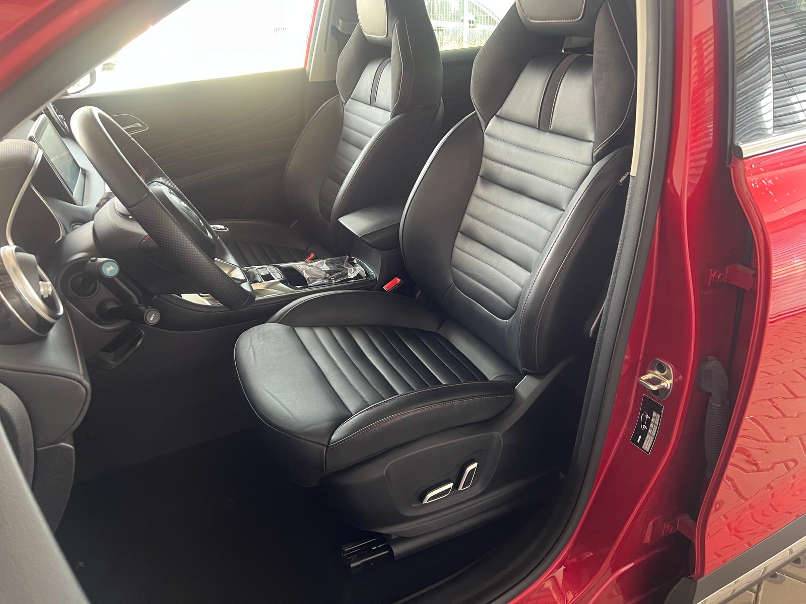 MG HS 1.5 T-GDI Exclusive