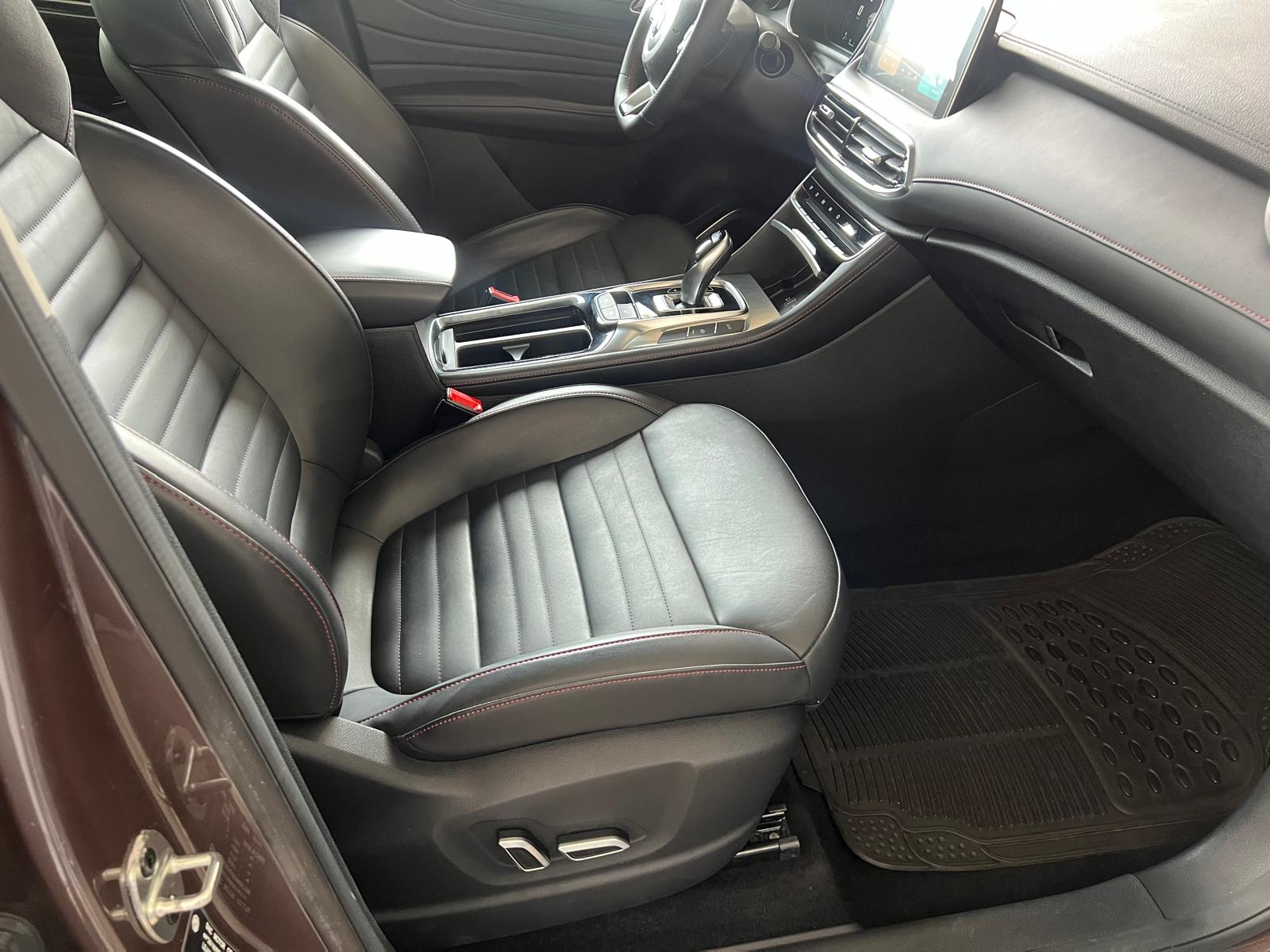 MG HS 1.5 T-GDI Exclusive DCT