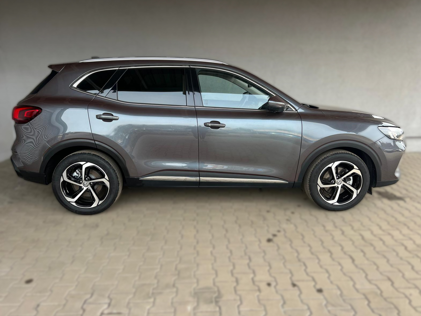 MG HS 1.5 T-GDI Exclusive DCT