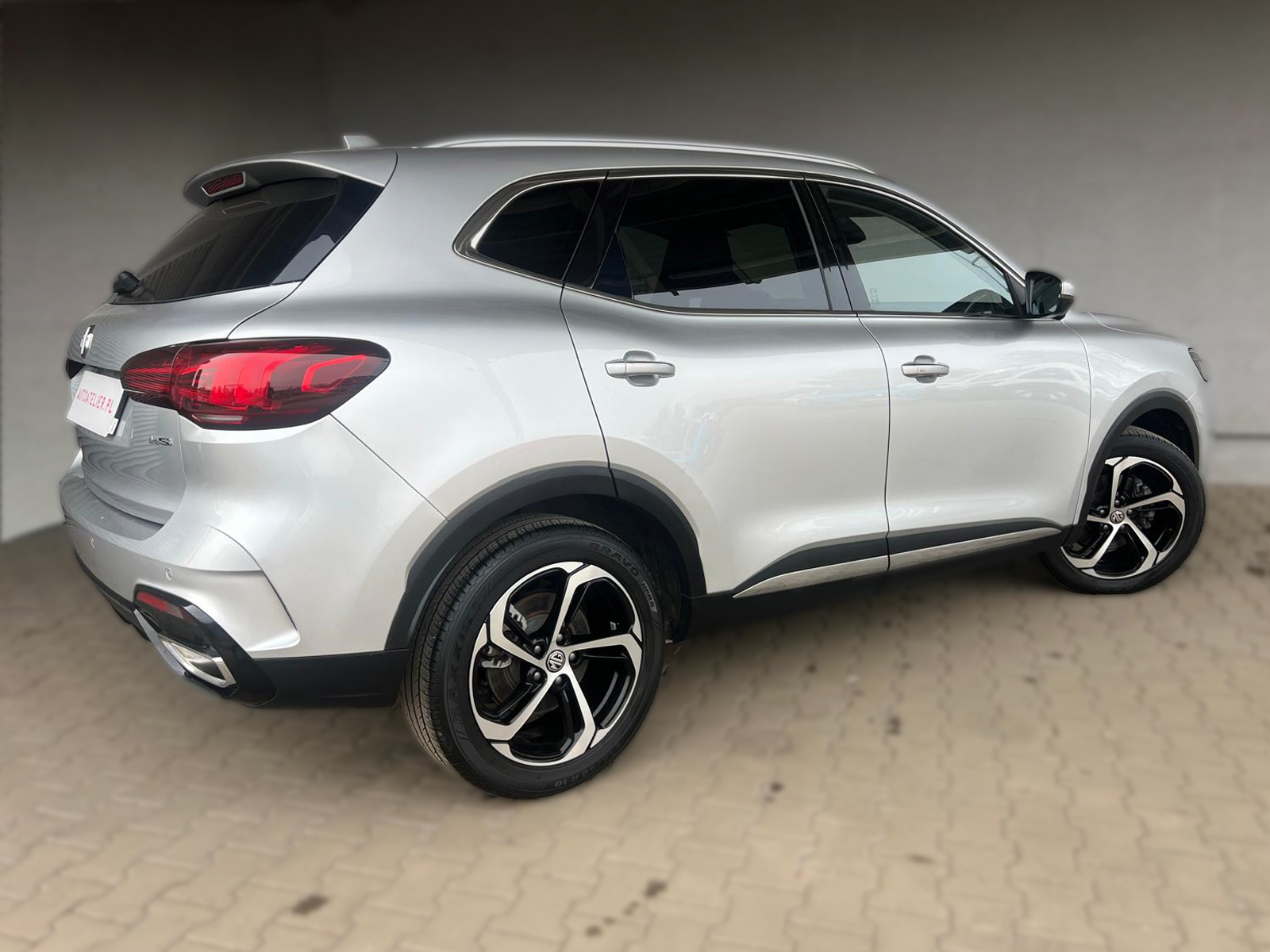 MG HS 1.5 T-GDI Exclusive