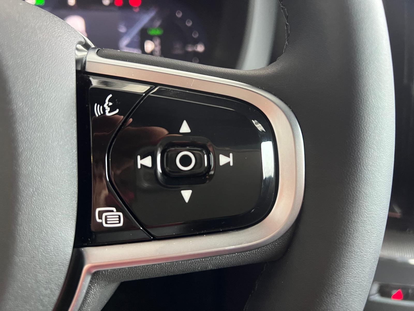 Volvo XC 60 T8 Plug-In Hybrid AWD Plus Black Edition