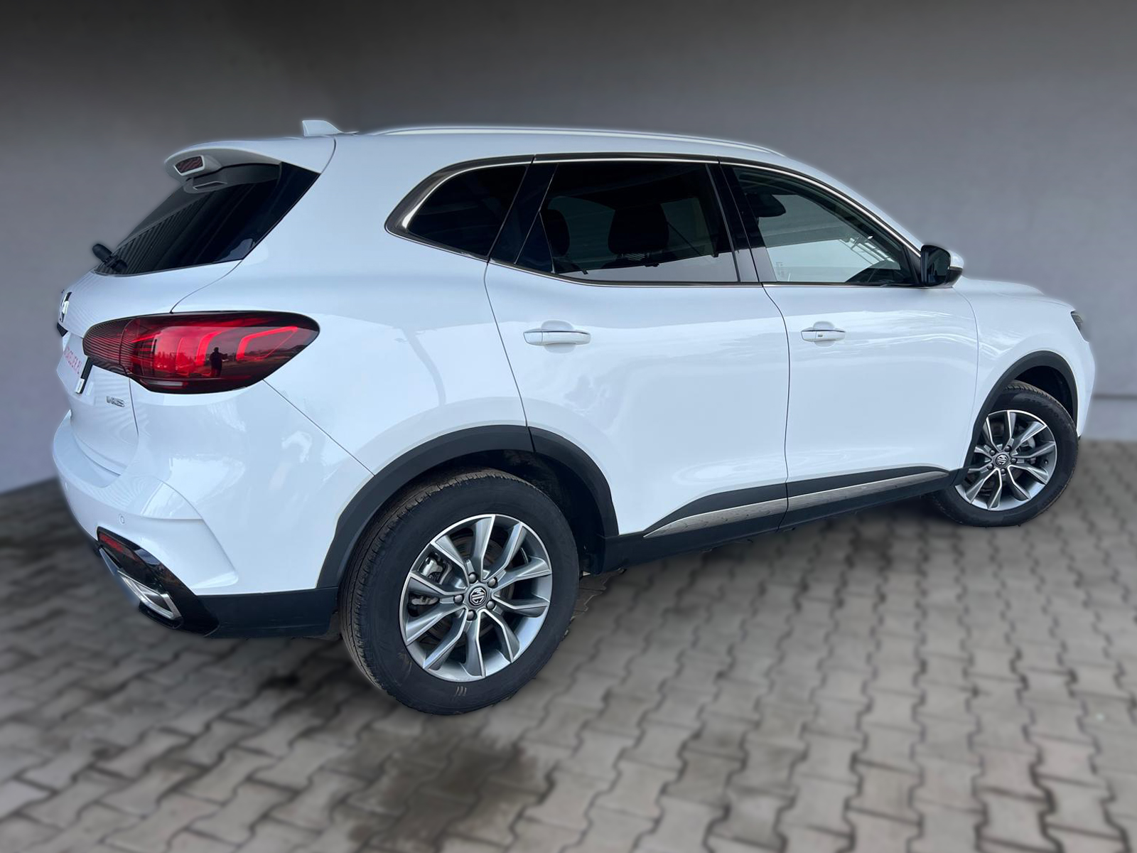 MG HS 1.5 T-GDI Excite DCT