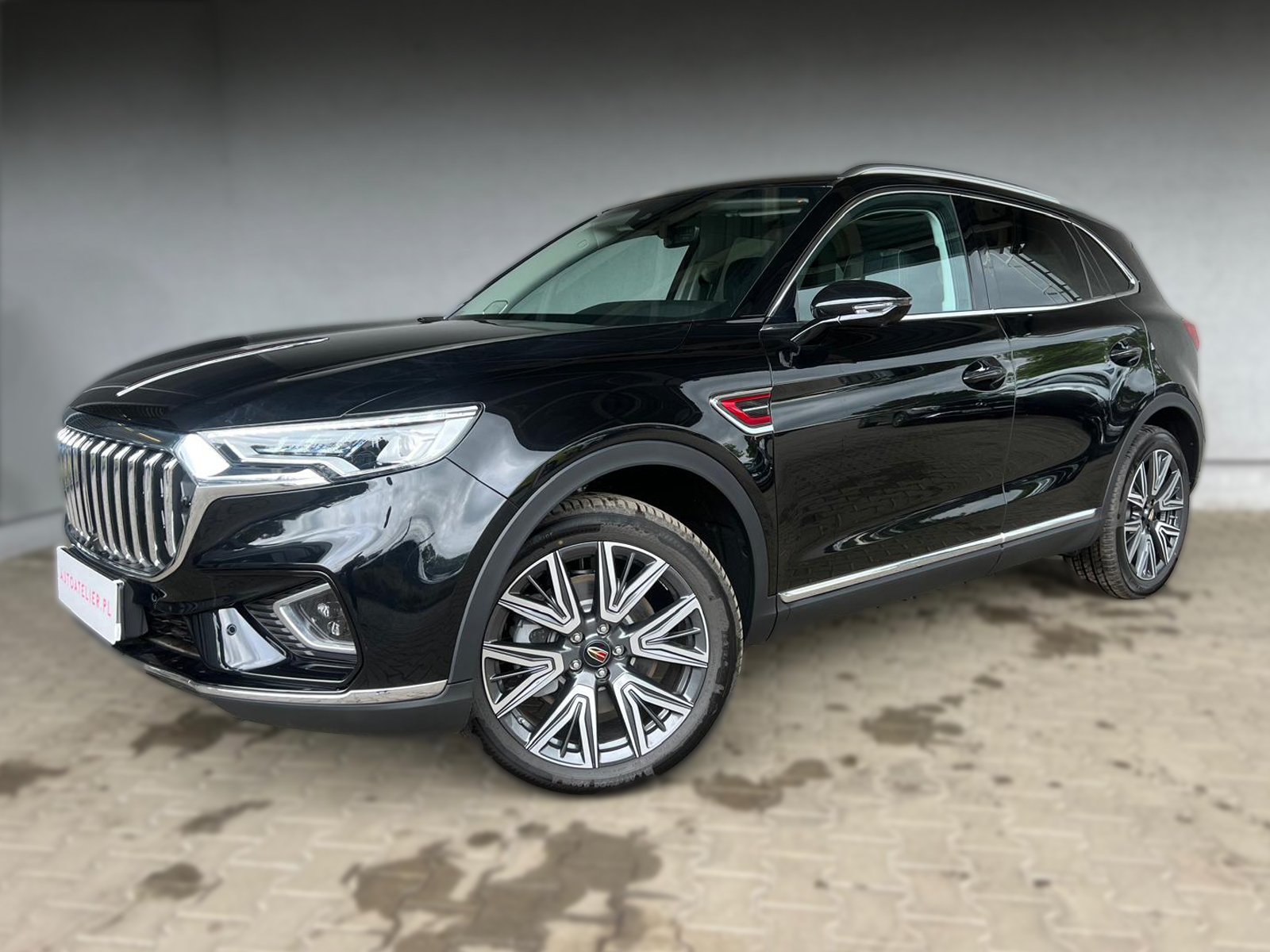 Hongqi HS5