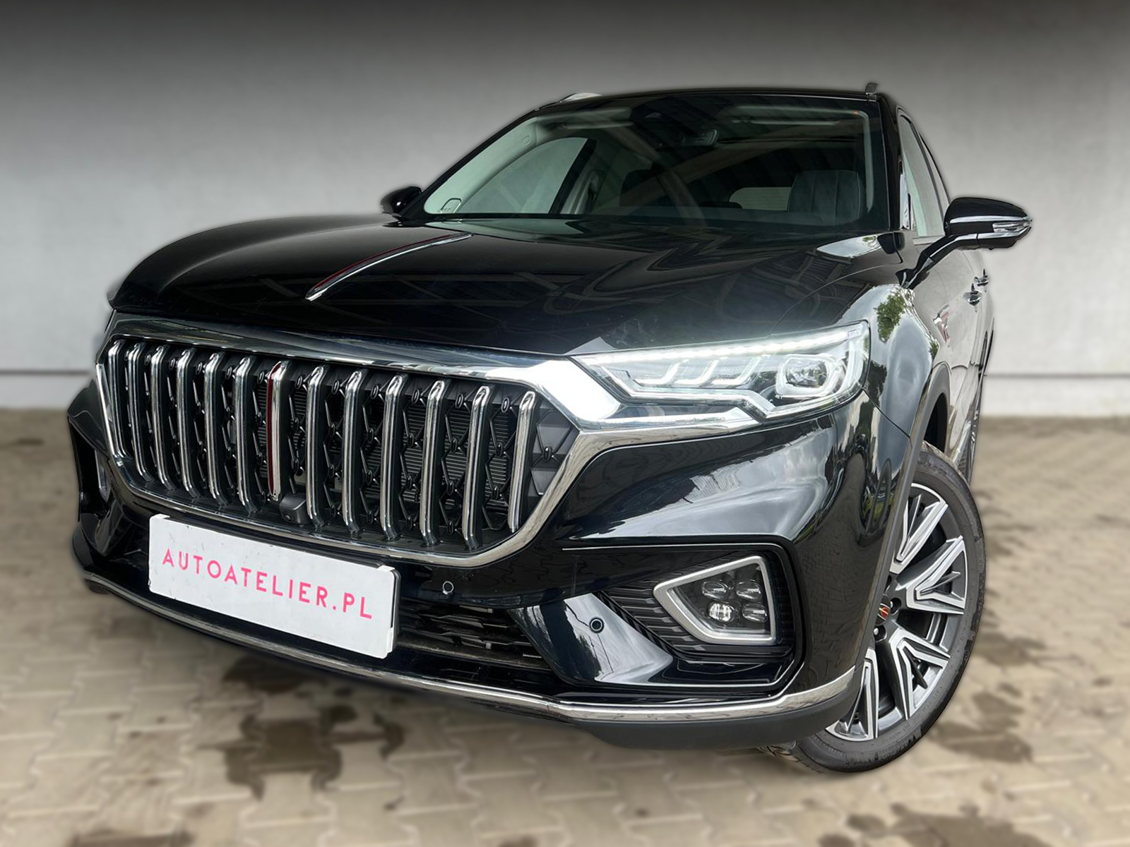 Hongqi HS5