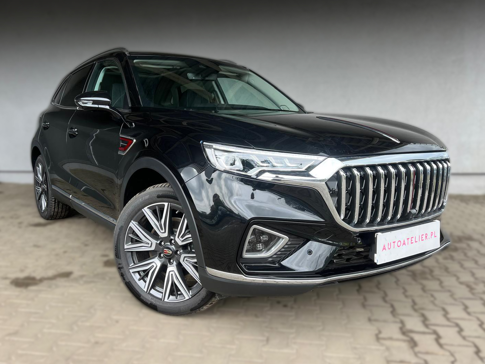 Hongqi HS5